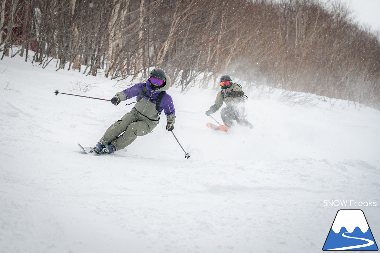 サッポロテイネ｜プロスキーヤー・中西太洋さんが、今季 SNOW Freaks 初登場。コンディション良好なゲレンデ＆パウダーを滑る、そして、撮る！